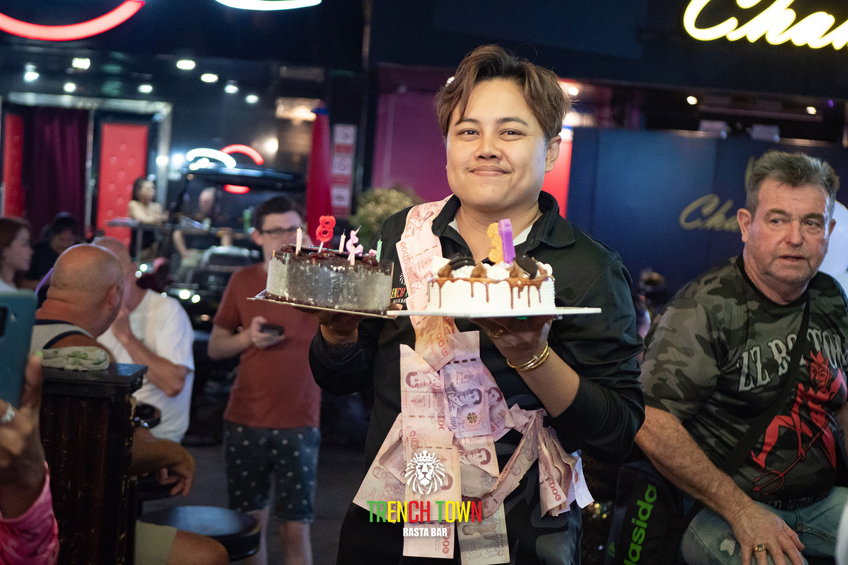 Birthday party in Soi LK - 8