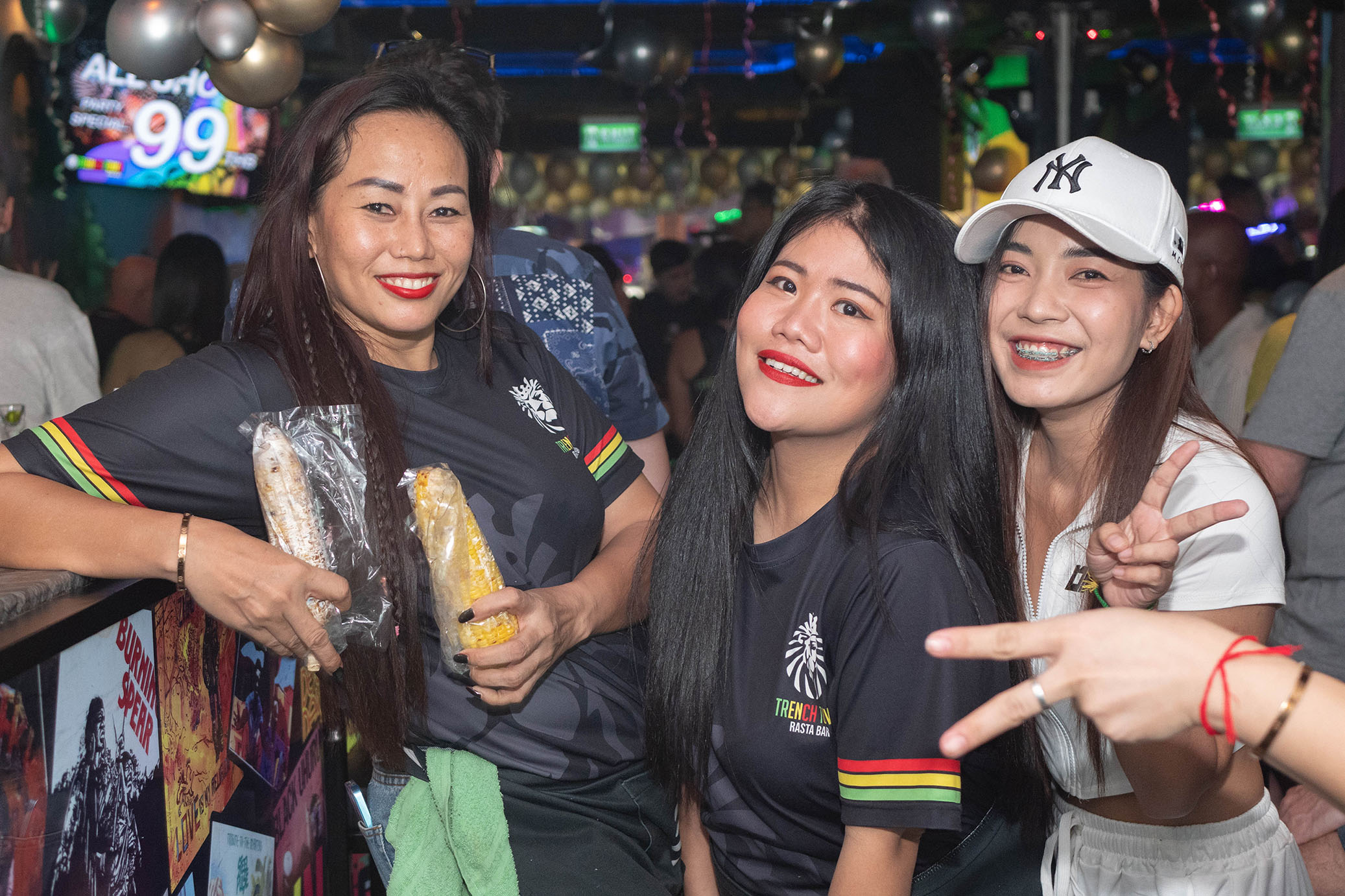 Trench Town Soi Buakhao 6th annniversary - 8